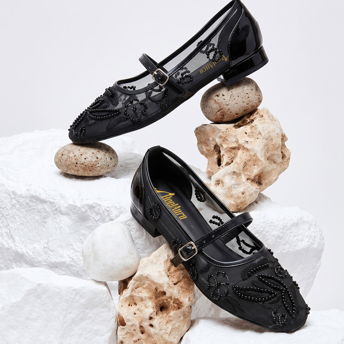 KURT GEIGER Black