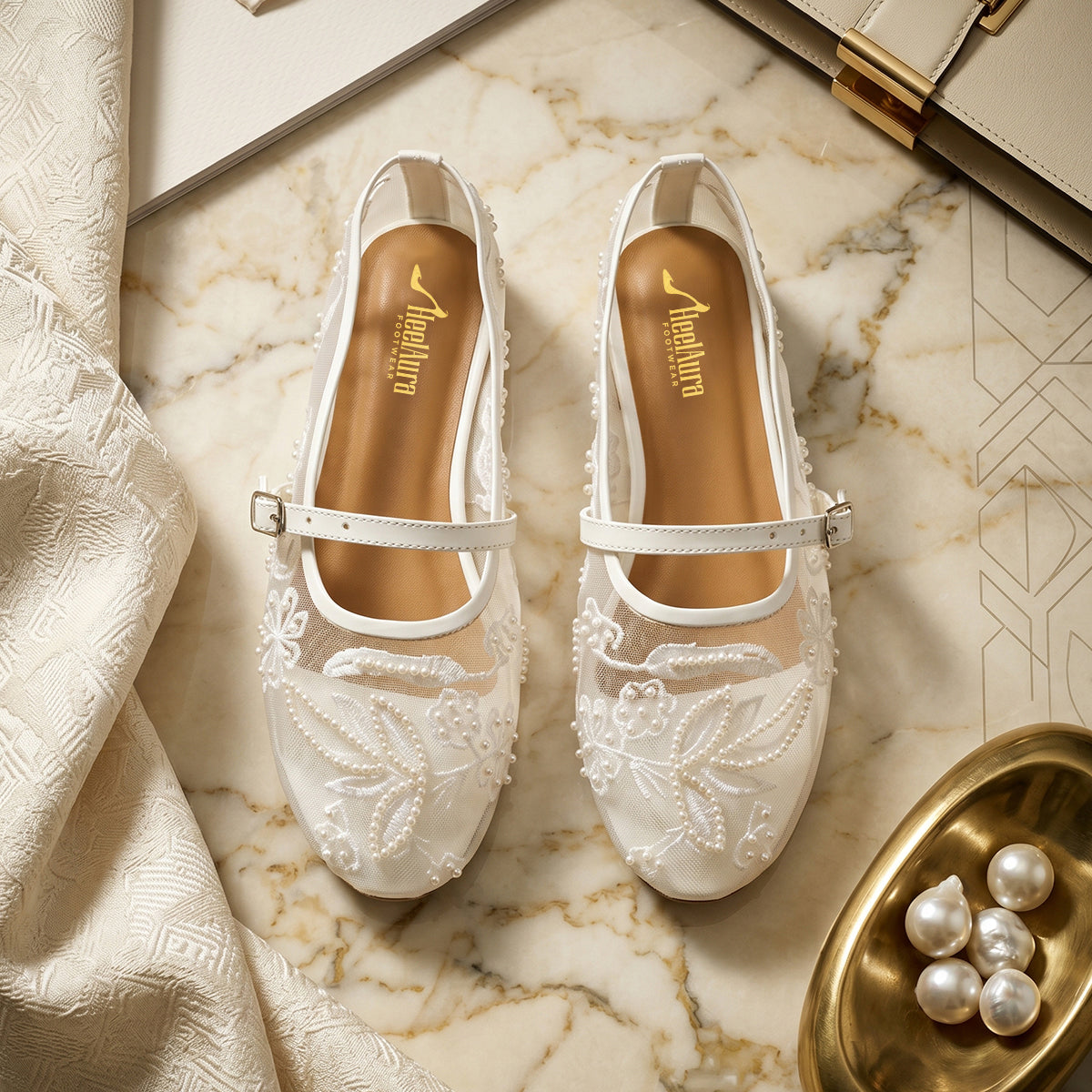KURT GEIGER WHITE