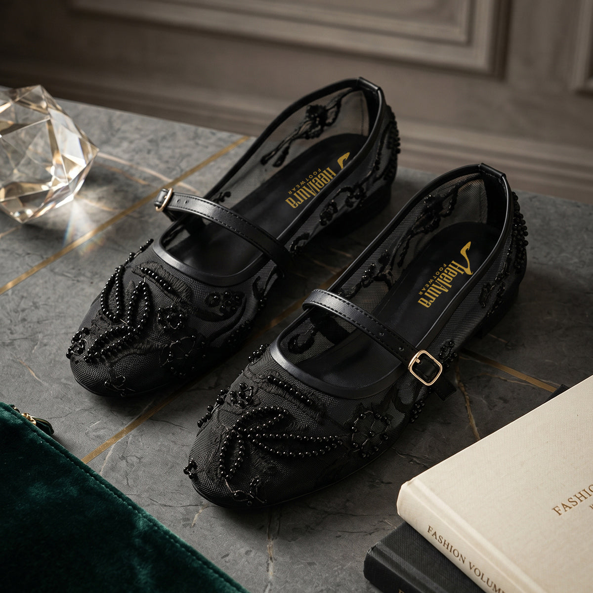 KURT GEIGER Black