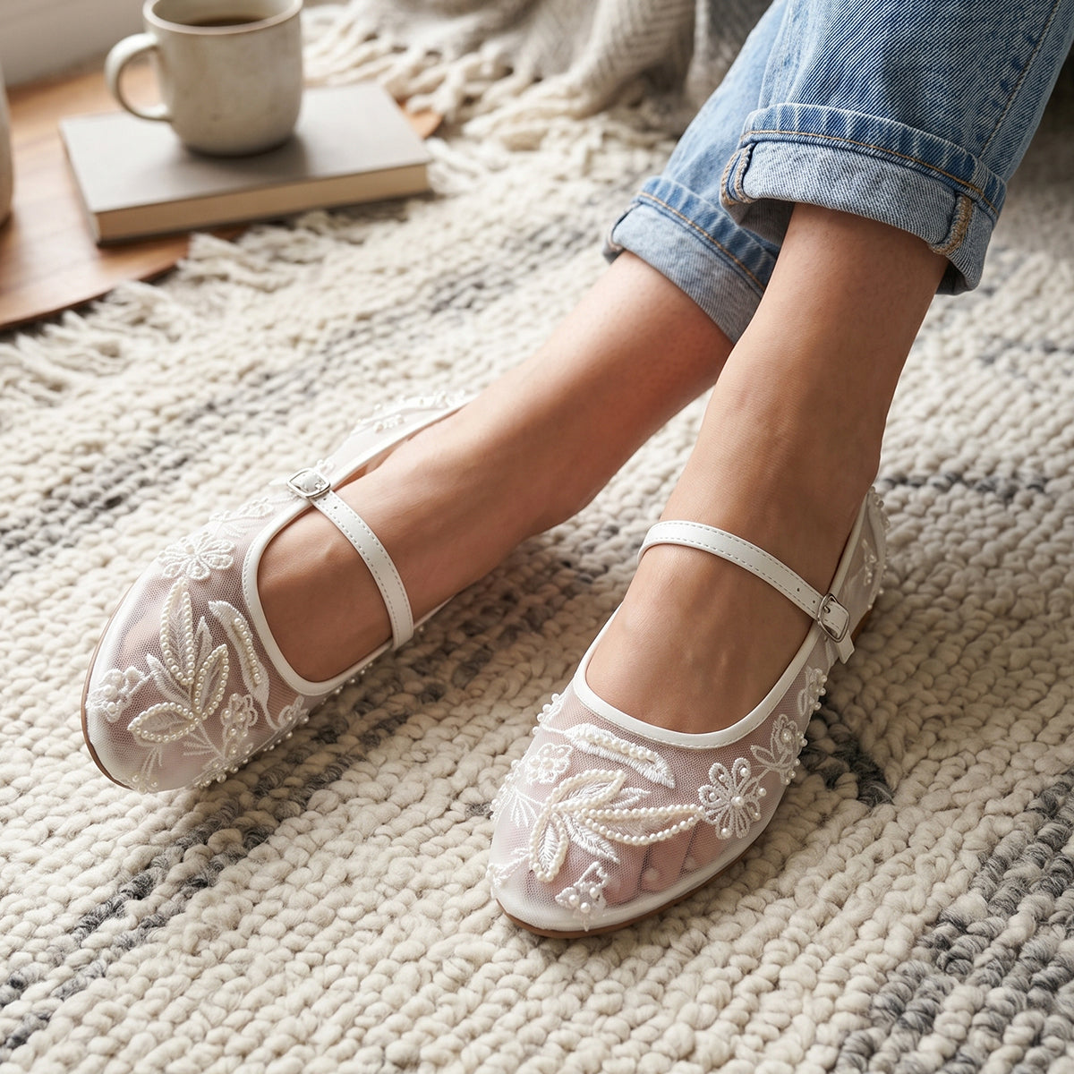 KURT GEIGER WHITE